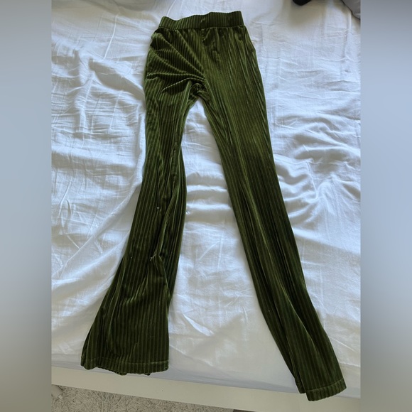 Velvet green flare pants - Picture 4 of 5